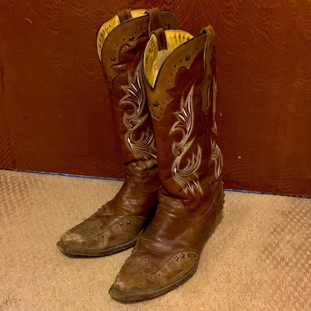 Corral Boots Size 9